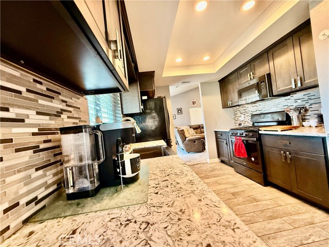 Detail Gallery Image 7 of 43 For 14556 Agave, Moreno Valley,  CA 92553 - 3 Beds | 2 Baths