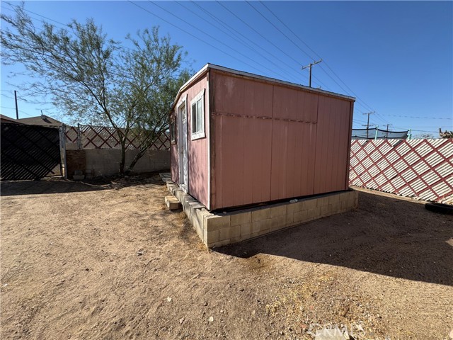 Detail Gallery Image 18 of 28 For 910 Nancy St, Barstow,  CA 92311 - 4 Beds | 2 Baths