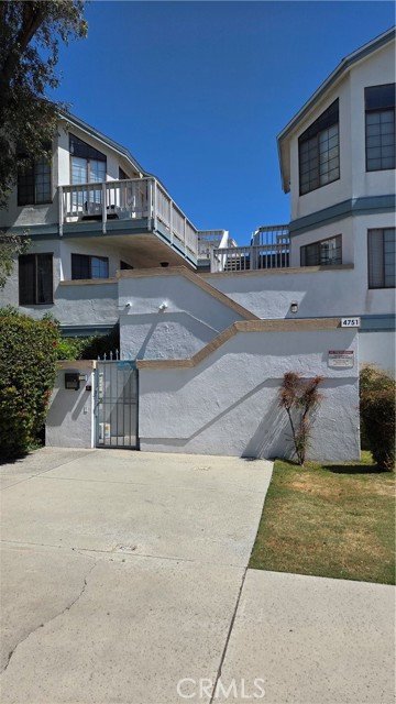 Front Image Thumbnail for CROC26077974