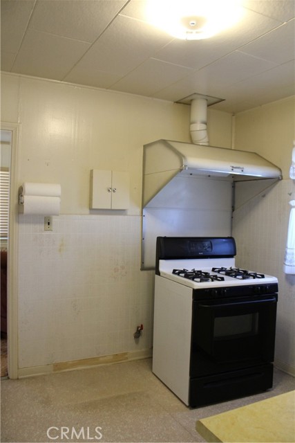 11842 Lindale Street, Norwalk CA: https://media.crmls.org/medias/c6211591-caf8-4fb7-87f0-bf7dcf5b03be.jpg