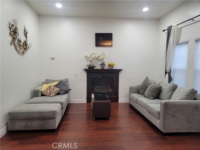 Detail Gallery Image 6 of 9 For 412 W Santa Ana St, Anaheim,  CA 92805 - 1 Beds | 1 Baths