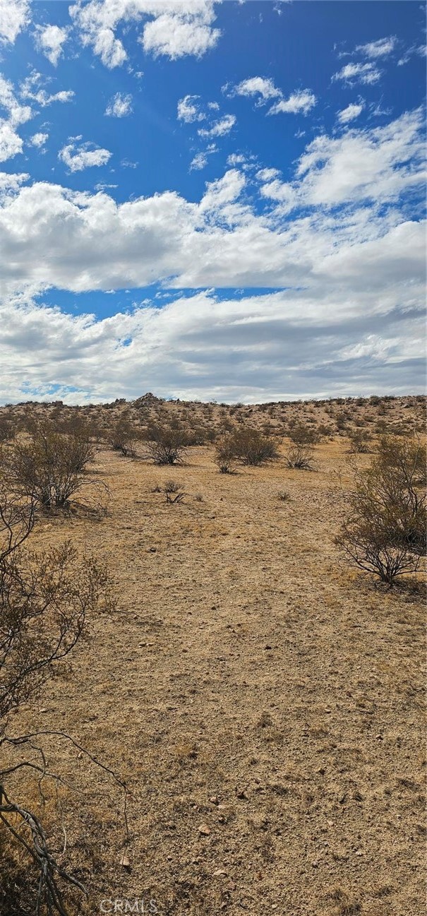 Detail Gallery Image 5 of 7 For 0 Avenue H, Lancaster,  CA 93535 - – Beds | – Baths