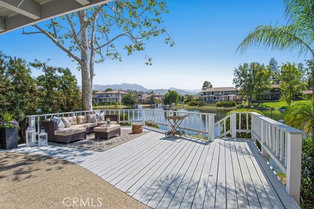 Detail Gallery Image 16 of 21 For 32144 Beachfront Ln, Westlake Village,  CA 91361 - 3 Beds | 2 Baths