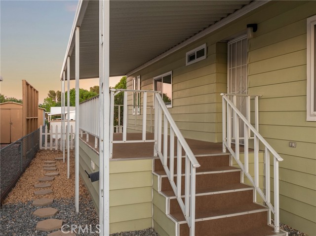 Detail Gallery Image 10 of 34 For 13393 Mariposa Rd #112,  Victorville,  CA 92395 - 2 Beds | 2 Baths