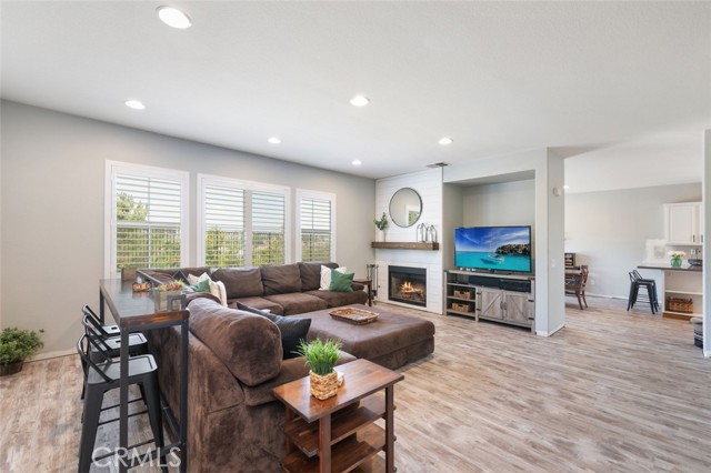 33192 Vermont Road, Temecula CA: https://media.crmls.org/medias/c624e5f6-a178-442a-b845-1aad445820d0.jpg