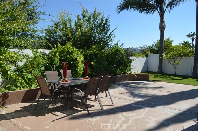25592 Aragon Way, Yorba Linda CA: https://media.crmls.org/medias/c6256417-f7a1-4c4a-b0b3-c51252e8c06d.jpg