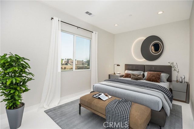 Detail Gallery Image 13 of 46 For 1204 Arbenz Cir, Corona,  CA 92881 - 8 Beds | 8/2 Baths