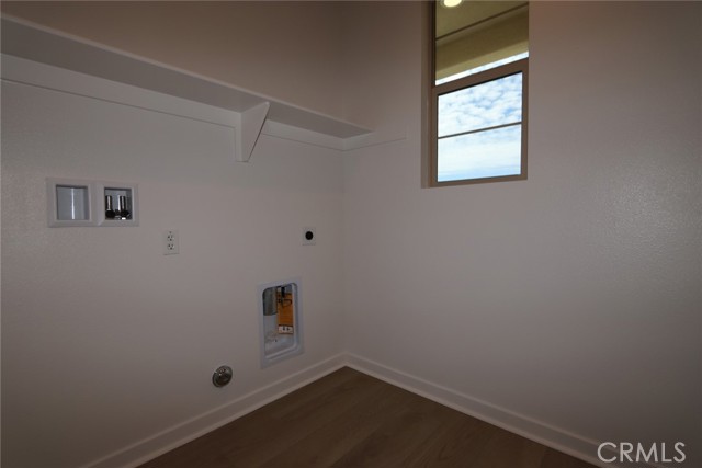 Detail Gallery Image 6 of 14 For 28820 Ridgerock Ct, Canyon Country,  CA 91350 - 2 Beds | 2 Baths