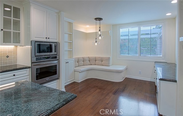 Detail Gallery Image 11 of 27 For 1119 Granville, Newport Beach,  CA 92660 - 2 Beds | 2 Baths
