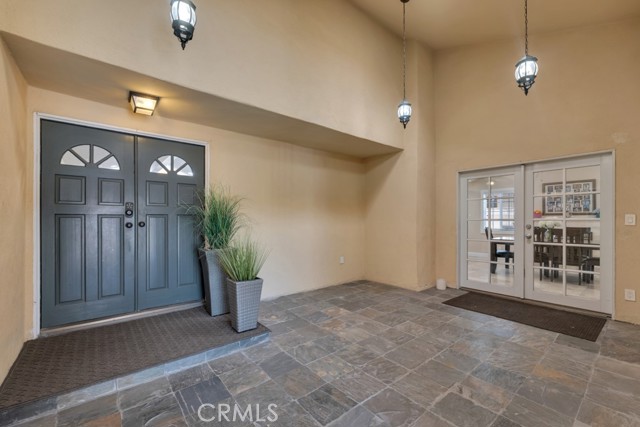 Detail Gallery Image 7 of 34 For 9835 Nevada Ave, Chatsworth,  CA 91311 - 4 Beds | 3 Baths
