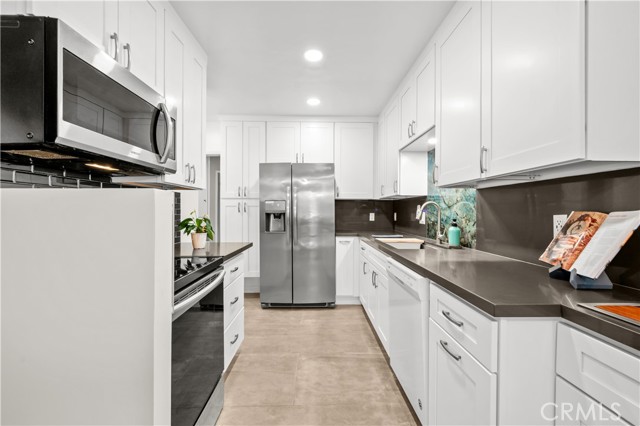 333 Junipero Avenue, 1C photo 18