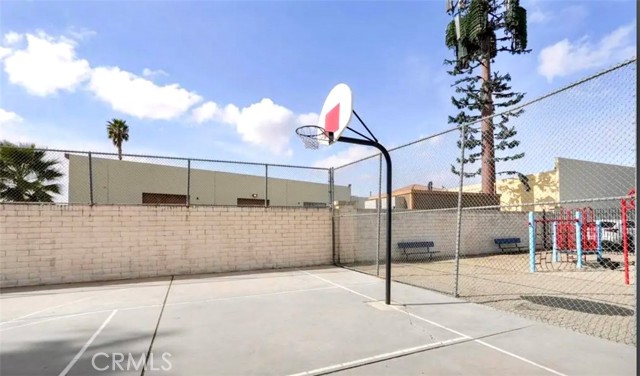80 E Dawes Street, Perris CA: https://media.crmls.org/medias/c6294be6-da96-4dcb-8ce6-930d54820c07.jpg