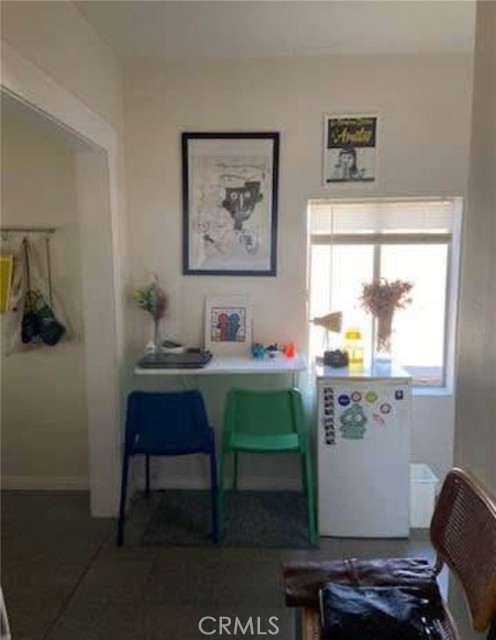 356 Gless Street, Los Angeles CA: https://media.crmls.org/medias/c6298137-9d51-443b-bd2f-104dba97fcc2.jpg