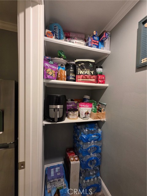 2300 Laguna Cir, #B, Concord CA: https://media.crmls.org/medias/c6298388-2cec-4654-b37e-4c2e20dbcafe.jpg