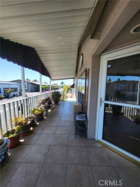 Detail Gallery Image 5 of 26 For 14362 Bushard St #113,  Westminster,  CA 92683 - 3 Beds | 2 Baths