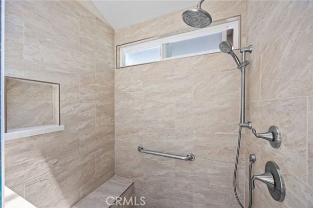 4 Ribera, Irvine CA: https://media.crmls.org/medias/c629eca1-7362-418b-8c28-477becf462b5.jpg