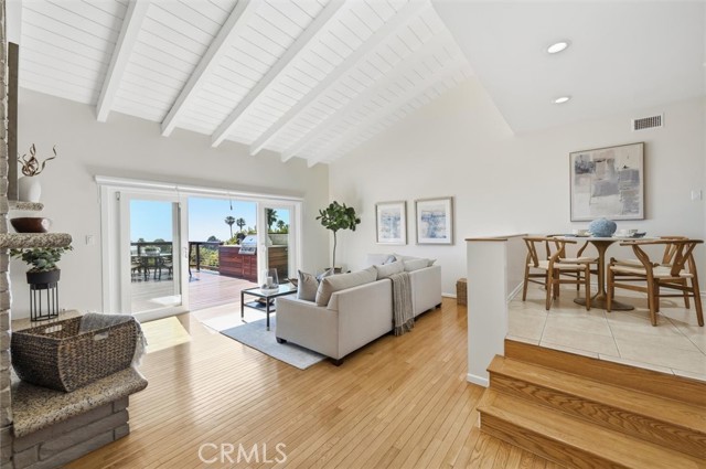 24 Coveview Drive, Rancho Palos Verdes, California 90275, 5 Bedrooms Bedrooms, ,2 BathroomsBathrooms,Residential,For Sale,Coveview Drive,SB26059786