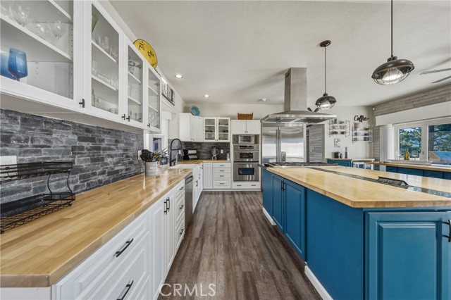 Detail Gallery Image 4 of 66 For 9183 Fox, Cobb,  CA 95426 - 4 Beds | 3/1 Baths