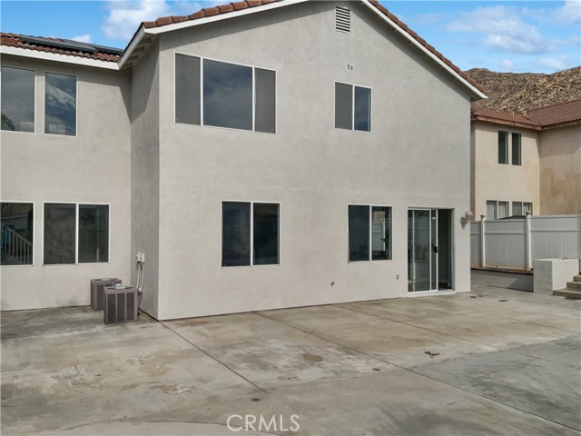 Image 7 of 27 For 21525 Del Amo Street