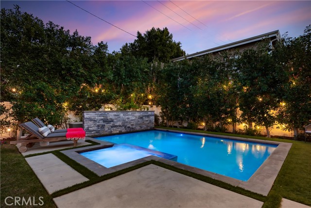 4164 Sunnyslope Avenue, Sherman Oaks CA: https://media.crmls.org/medias/c62de244-b3a6-4df4-9623-1c8dd7fcb367.jpg