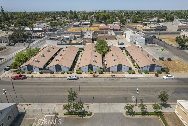 408 Trinity Avenue, Chowchilla CA: https://media.crmls.org/medias/c62e2871-a864-4905-9d94-8e4490795fd5.jpg