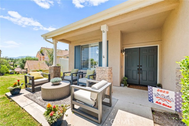 32211 Camino Nunez, Temecula CA: https://media.crmls.org/medias/c62e2c63-336e-42be-b624-5b7416144b26.jpg