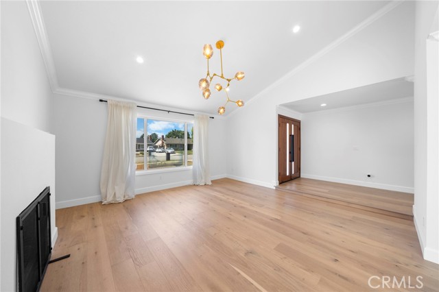 3403 E Date Street, Brea CA: https://media.crmls.org/medias/c62fbdb6-66b5-4772-8b06-217ae20e0a97.jpg