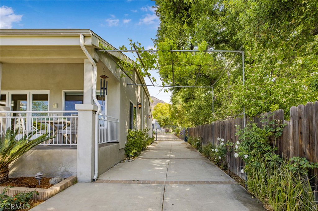 1935 Stonehouse Road Sierra Madre img 28