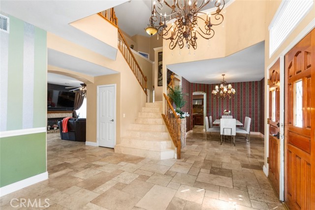 Detail Gallery Image 18 of 63 For 7237 Ojai Dr, Palmdale,  CA 93551 - 5 Beds | 3 Baths