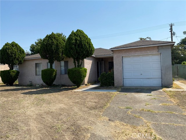 15071 Pine Ave, Fontana, CA 92335