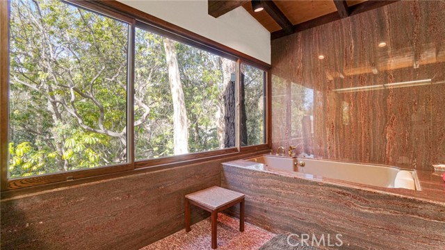 Detail Gallery Image 61 of 73 For 6377 via Escondido, Malibu,  CA 90265 - 4 Beds | 6 Baths