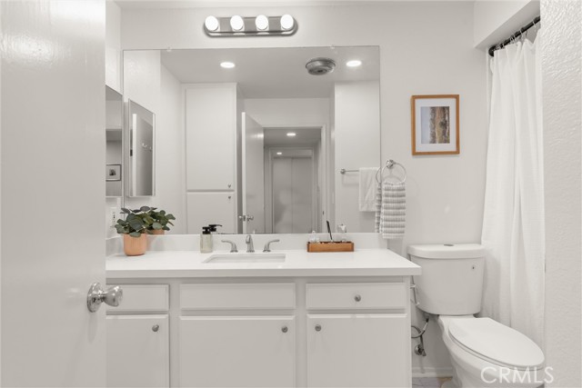 4210 Via Arbolada, Los Angeles CA: https://media.crmls.org/medias/c63169da-ded8-425d-b776-c3f0df14deb0.jpg