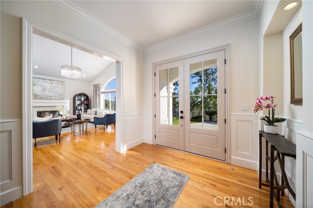 Detail Gallery Image 7 of 42 For 1320 N Raymond, Fullerton,  CA 92831 - 5 Beds | 4/1 Baths