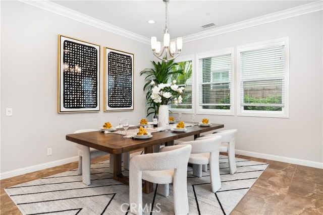 12 Starflower, Lake Forest CA: https://media.crmls.org/medias/c632ccb9-20ed-473c-b092-2d1b899efdea.jpg