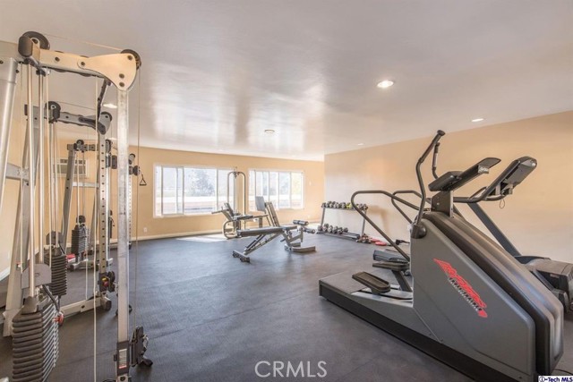 Detail Gallery Image 7 of 19 For 3220 Altura Ave #133,  Glendale,  CA 91214 - 1 Beds | 1 Baths