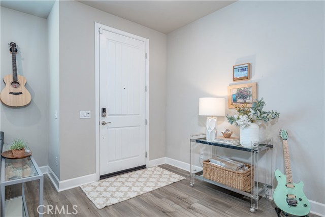 19209 Tideline Court, Huntington Beach CA: https://media.crmls.org/medias/c6343114-ec44-4fcd-9e4d-640def8a072e.jpg