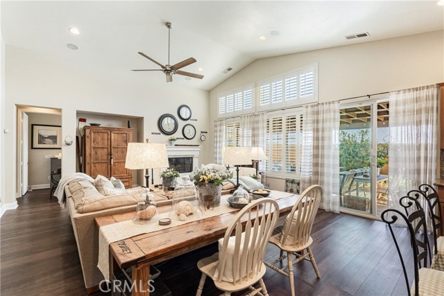 Detail Gallery Image 9 of 72 For 31831 Ridge Berry, Winchester,  CA 92596 - 3 Beds | 3 Baths