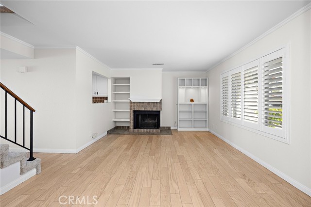 Detail Gallery Image 3 of 35 For 5141 Aspen Dr, Montclair,  CA 91763 - 3 Beds | 3 Baths