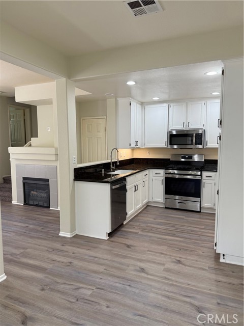 25773 Perlman Place, Stevenson Ranch CA: https://media.crmls.org/medias/c637e3f6-d9be-4179-ad49-7d73d80e7033.jpg