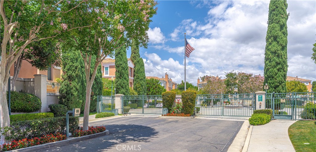 MLS #OC26118290 image #5