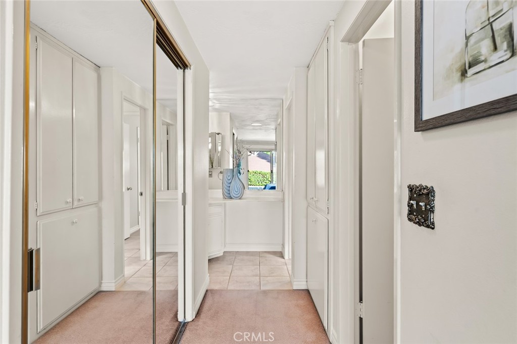 https://media.crmls.org/medias/c6393589-442a-4036-b70a-5b2e9d4e8340.jpg?preset=X-Large