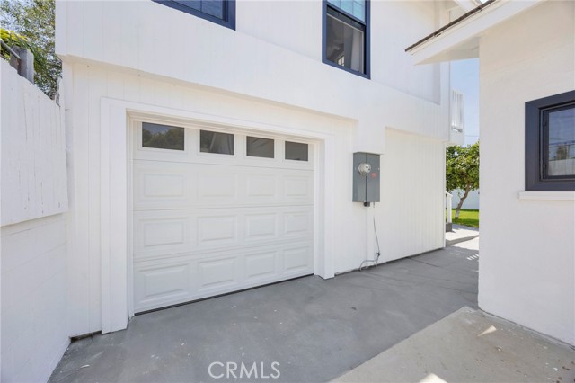 3306 San Anseline Avenue, Long Beach CA: https://media.crmls.org/medias/c6394648-1b8b-457b-97f5-4313ea7104eb.jpg