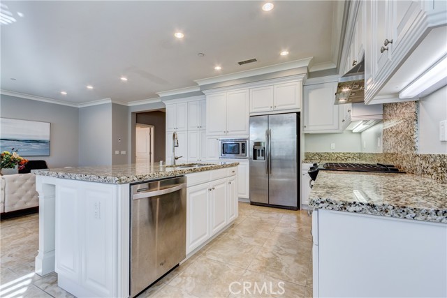 Detail Gallery Image 5 of 24 For 21 Oakfield, Irvine,  CA 92620 - 3 Beds | 2/1 Baths