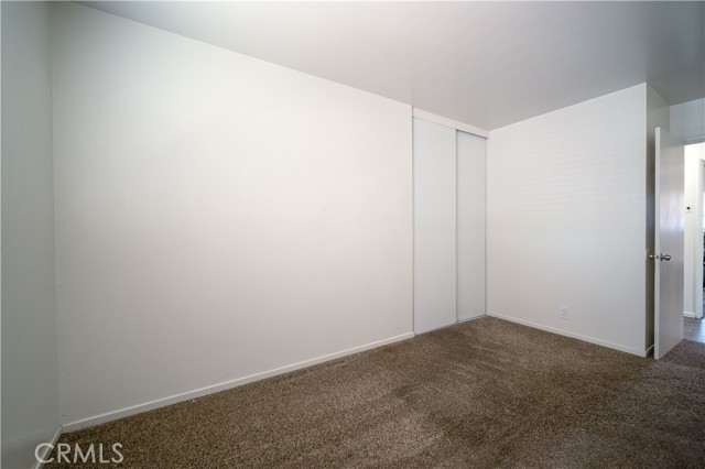 Detail Gallery Image 16 of 30 For 16176 Del Rey Ct, Victorville,  CA 92395 - 4 Beds | 2 Baths