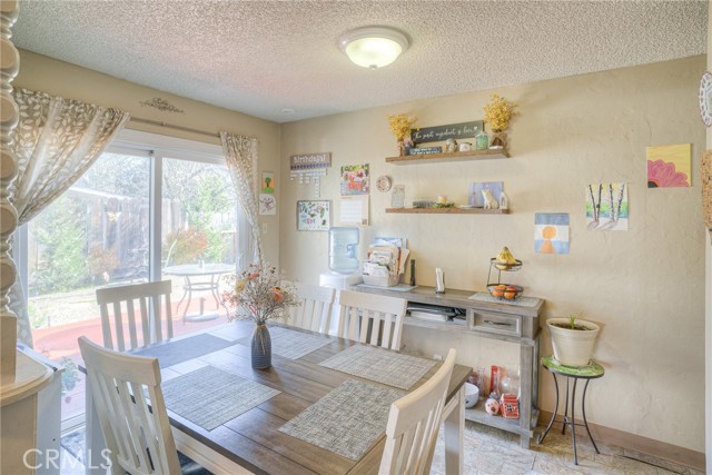 Detail Gallery Image 12 of 39 For 2555 Monte Vista Ave, Oroville,  CA 95966 - 3 Beds | 1/1 Baths