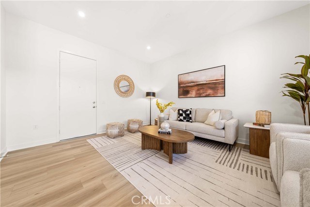 1514 Urbana, Anaheim CA: https://media.crmls.org/medias/c63a83dc-2dbd-4736-a653-e664af4be6dc.jpg