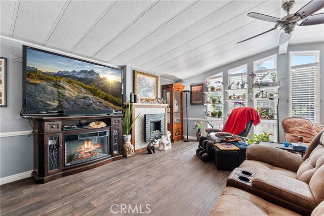Detail Gallery Image 9 of 34 For 10961 Desert Lawn Dr #3,  Calimesa,  CA 92320 - 2 Beds | 2 Baths
