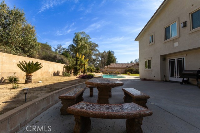 Detail Gallery Image 12 of 27 For 3772 Elm, San Bernardino,  CA 92404 - 4 Beds | 3 Baths