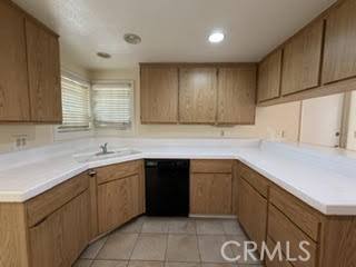 https://media.crmls.org/medias/c63b23de-0ede-4af3-a233-402b2c9a15ae.jpg?preset=X-Large
