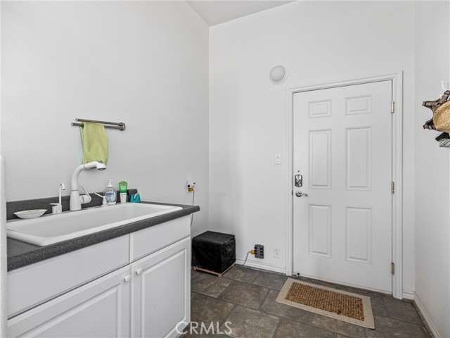 Detail Gallery Image 29 of 70 For 21972 Ocotillo Way, Apple Valley,  CA 92308 - 3 Beds | 2/1 Baths